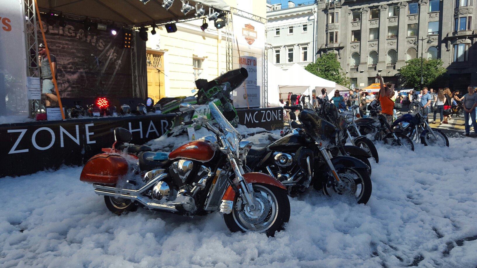 Успеть на St.Petersburg Harley Days