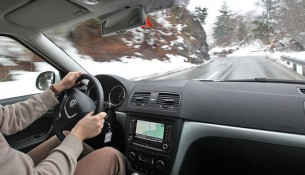 Картинки за рулем девушки зимой Картинки за рулем девушки зимой