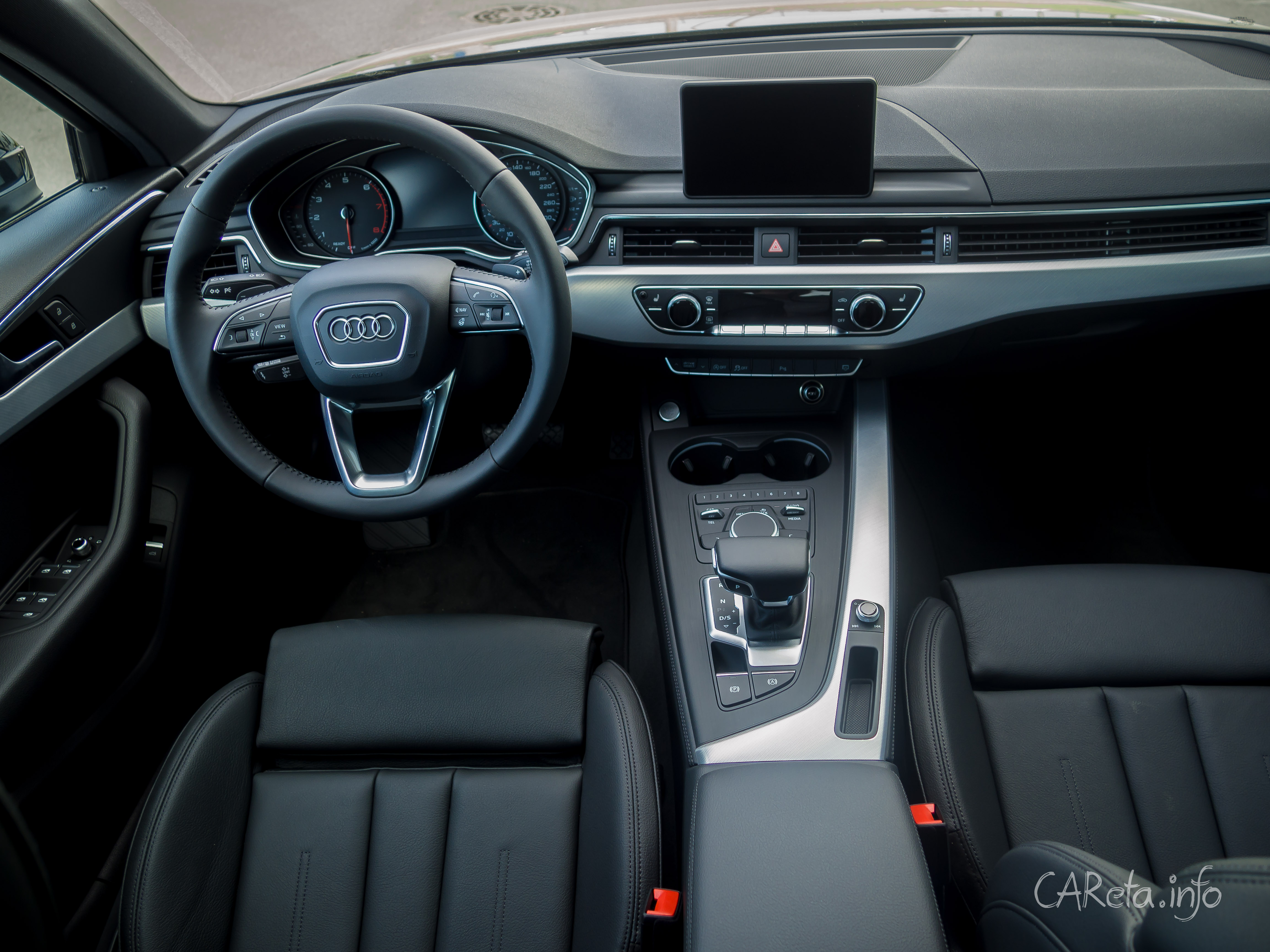 Все, что нужно знать об Audi A4 Limousine - всего шесть фактов