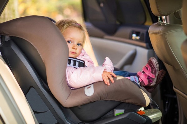 Как выбрать детское автомобильное автокресло