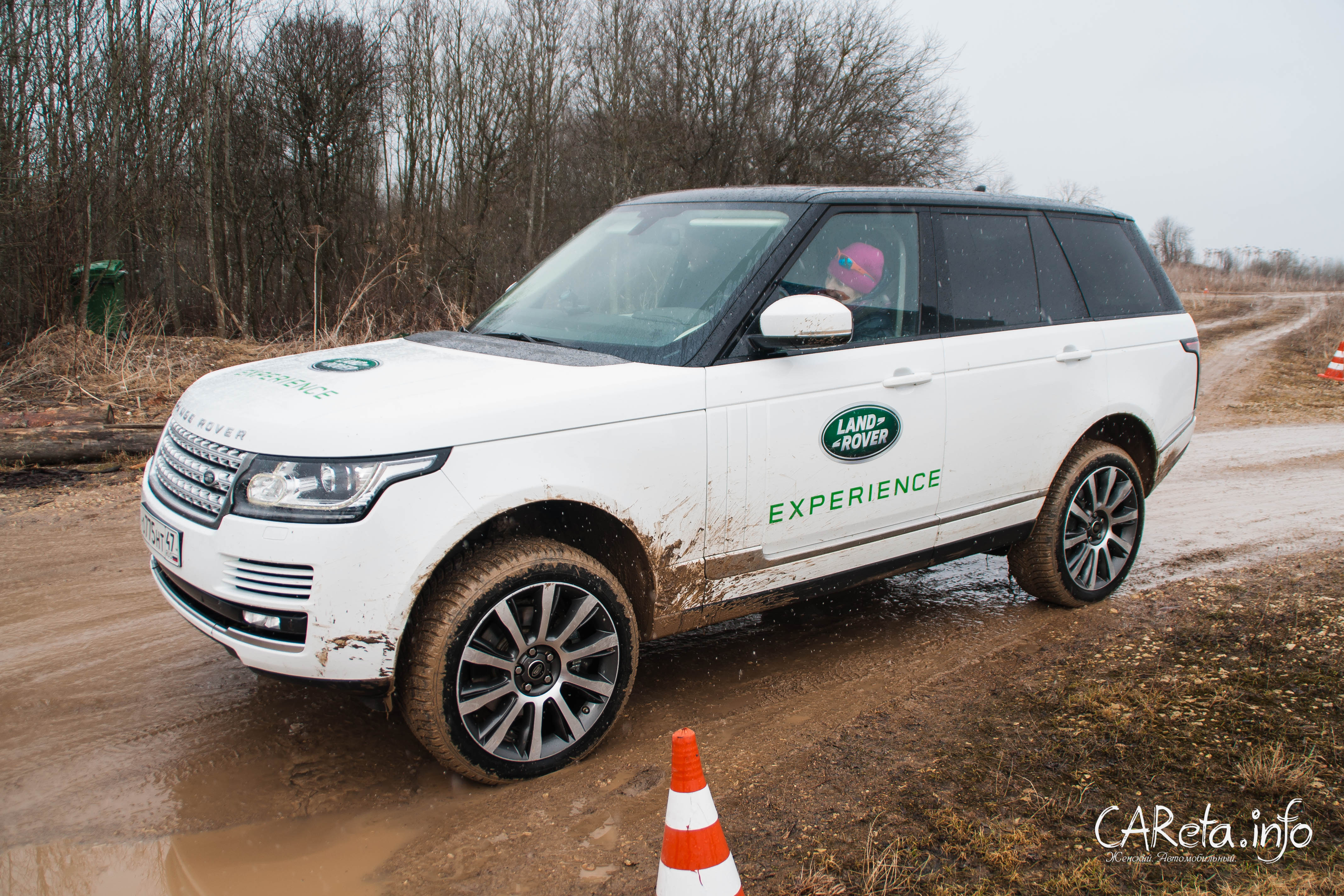 Развлечения для взрослых: Land Rover Day на полигоне