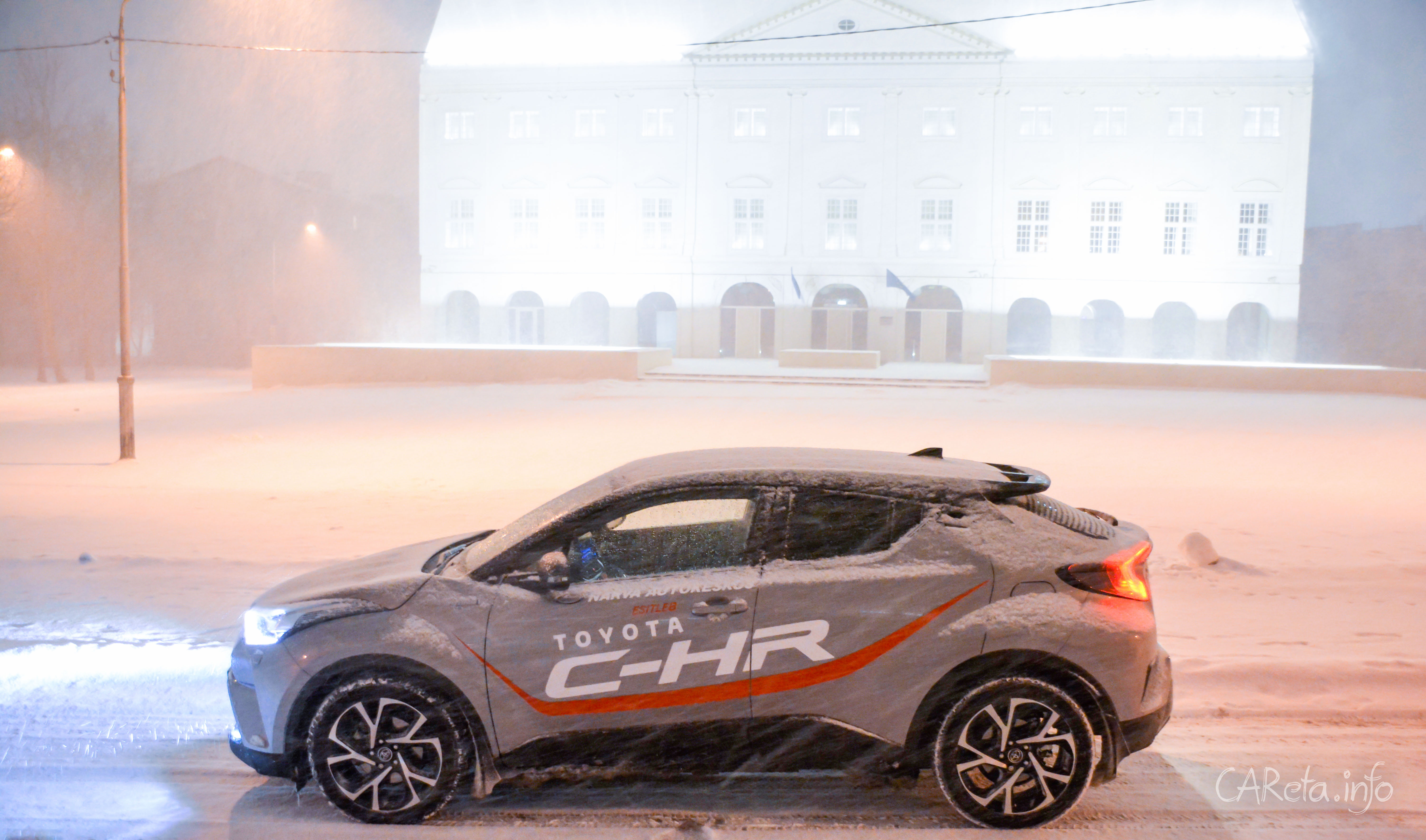 Тест-драйв Toyota C-HR: идеальный качок для России