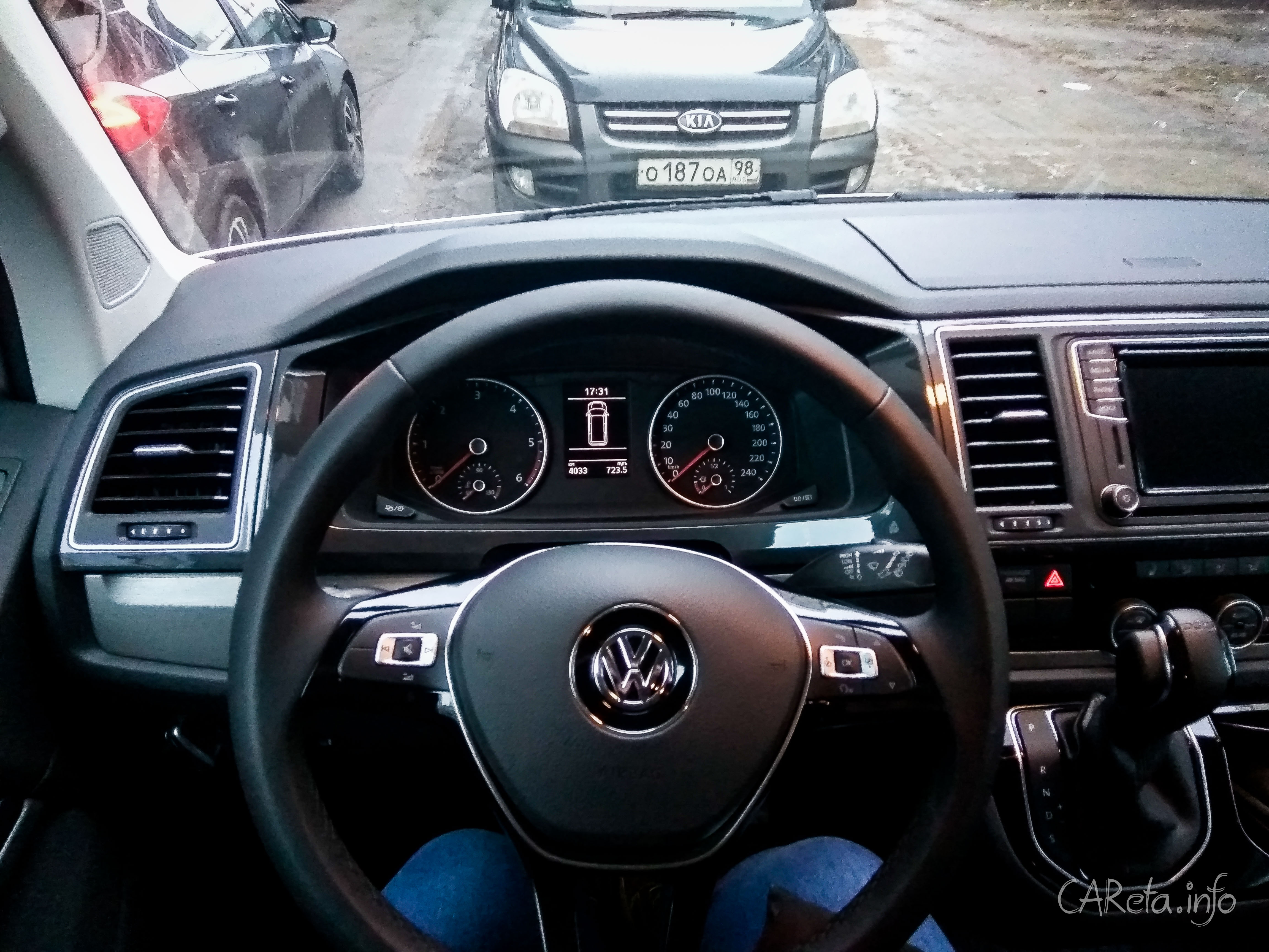 Тест-драйв VW Multivan: повзрослевший хиппи