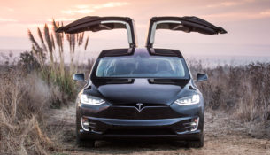 90% автомобилей Tesla выходят с конвейера бракованными