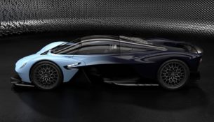 Aston Martin показал фото "Валькирии"