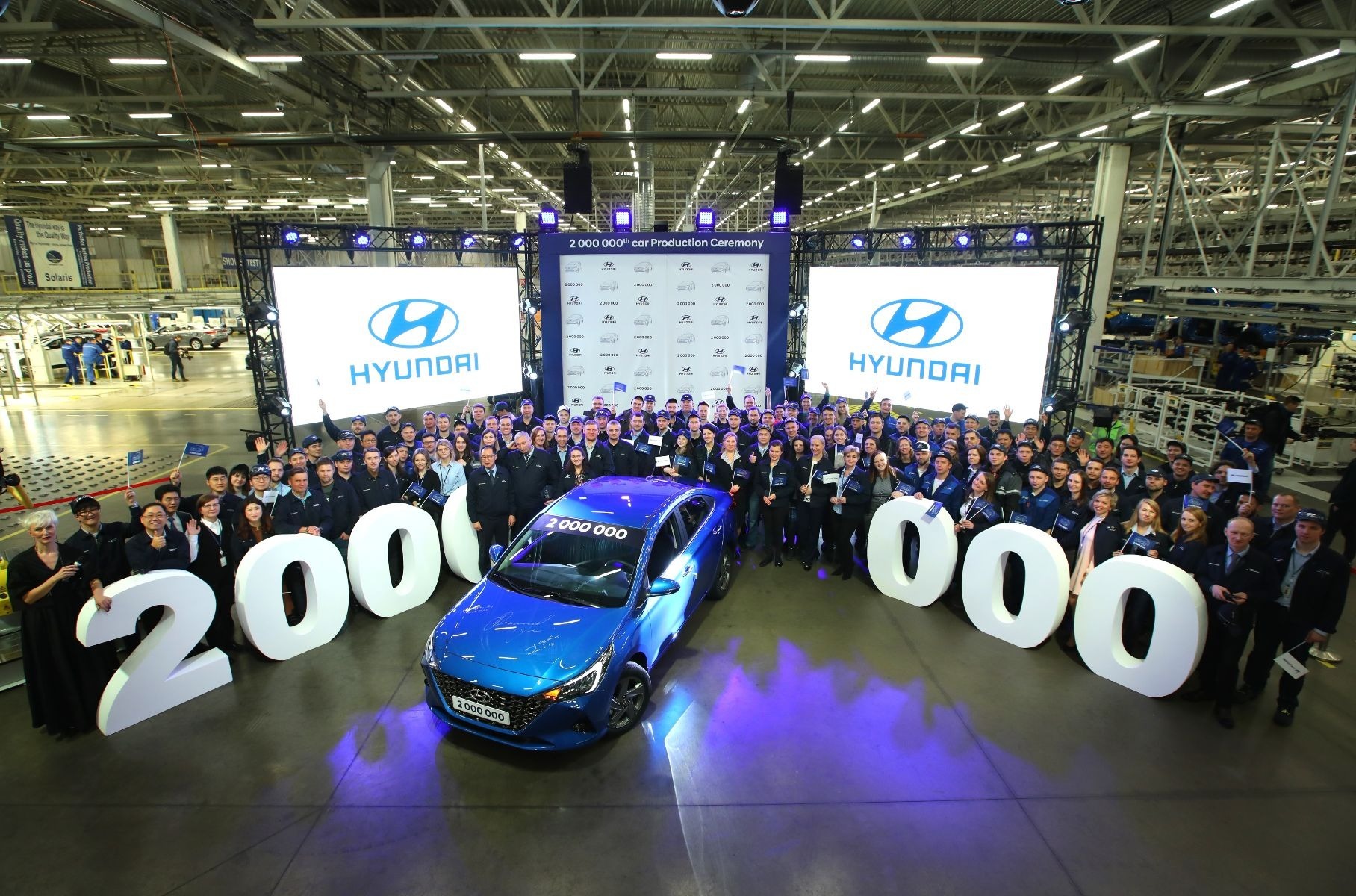 Hyundai представил в Петербурге обновленный Solaris