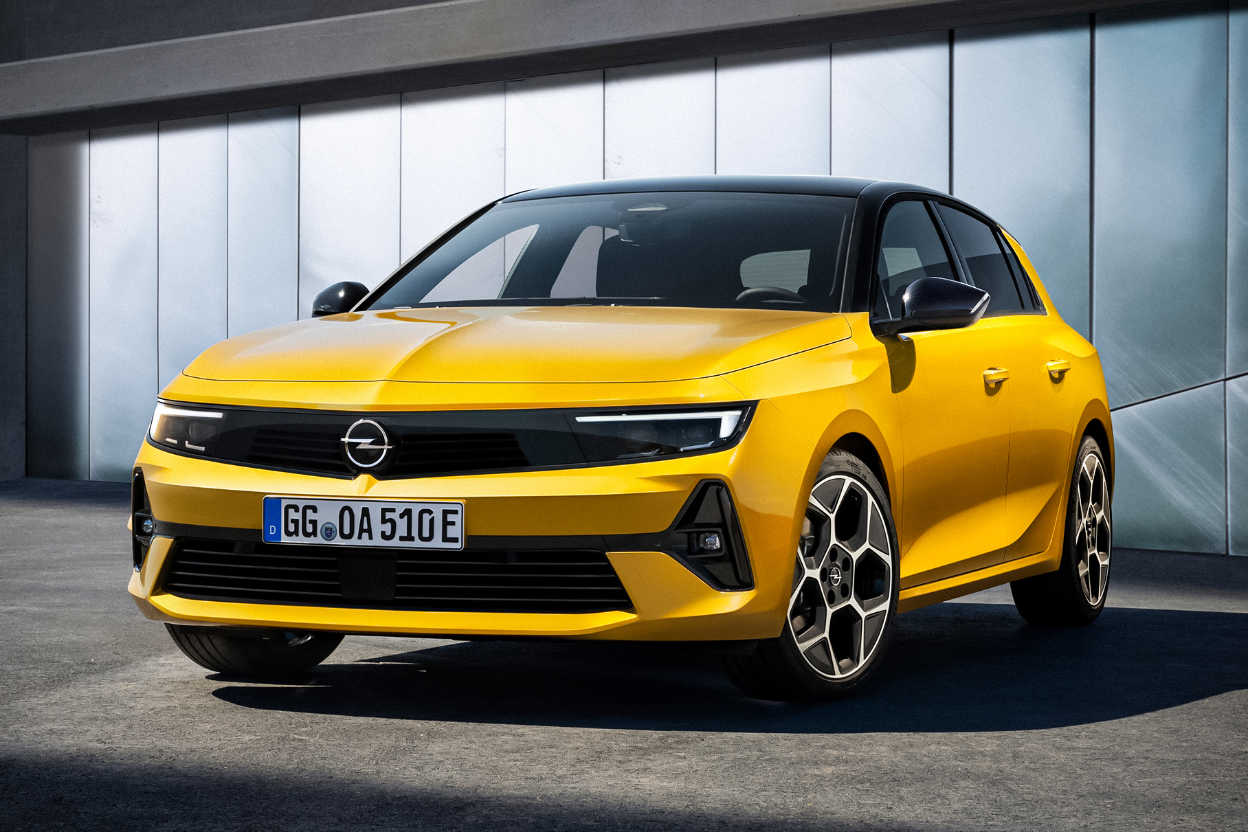 Opel рассказал о новинках для России в 2022 году