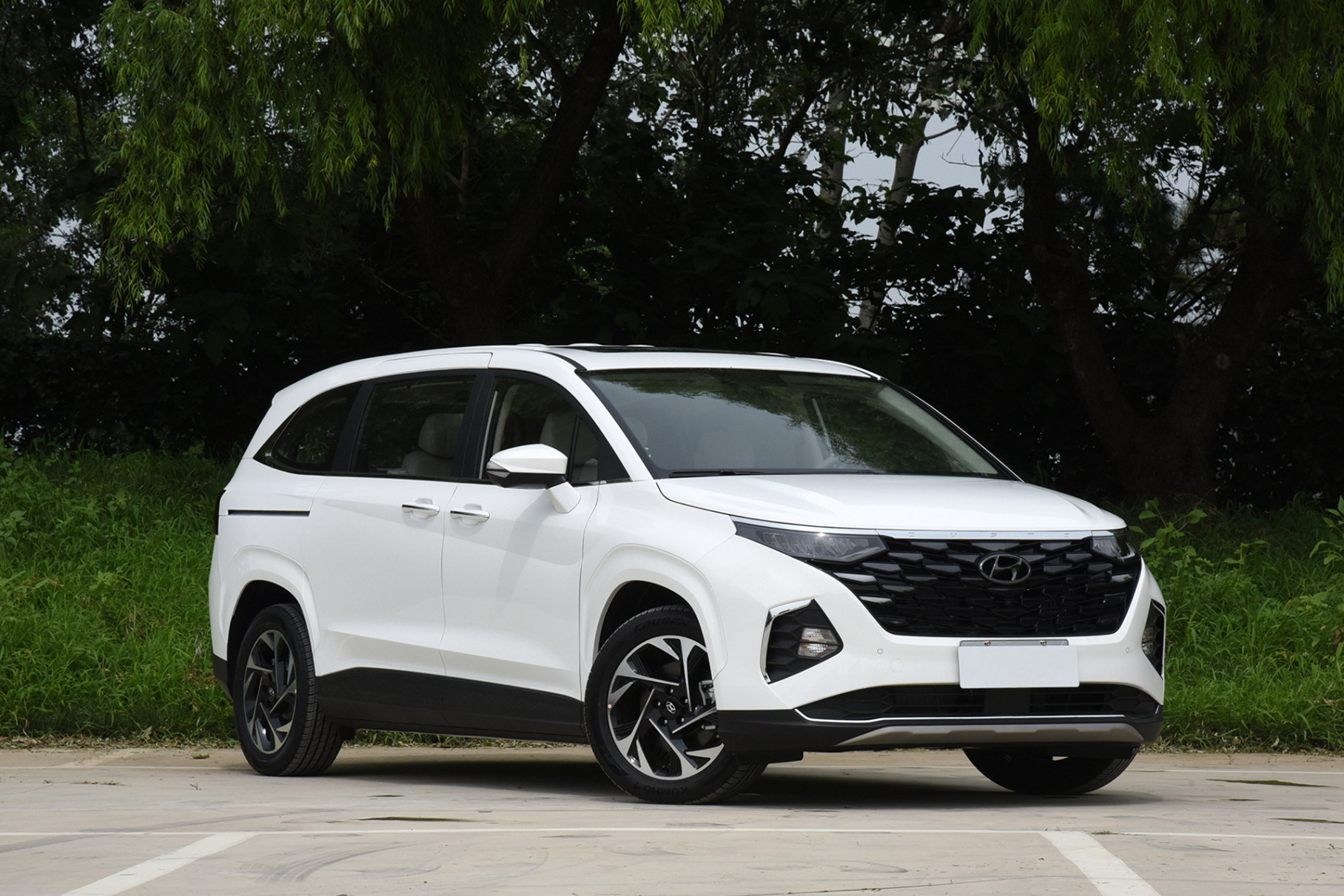 Минивэн Hyundai Custo выйдет на глобальный рынок