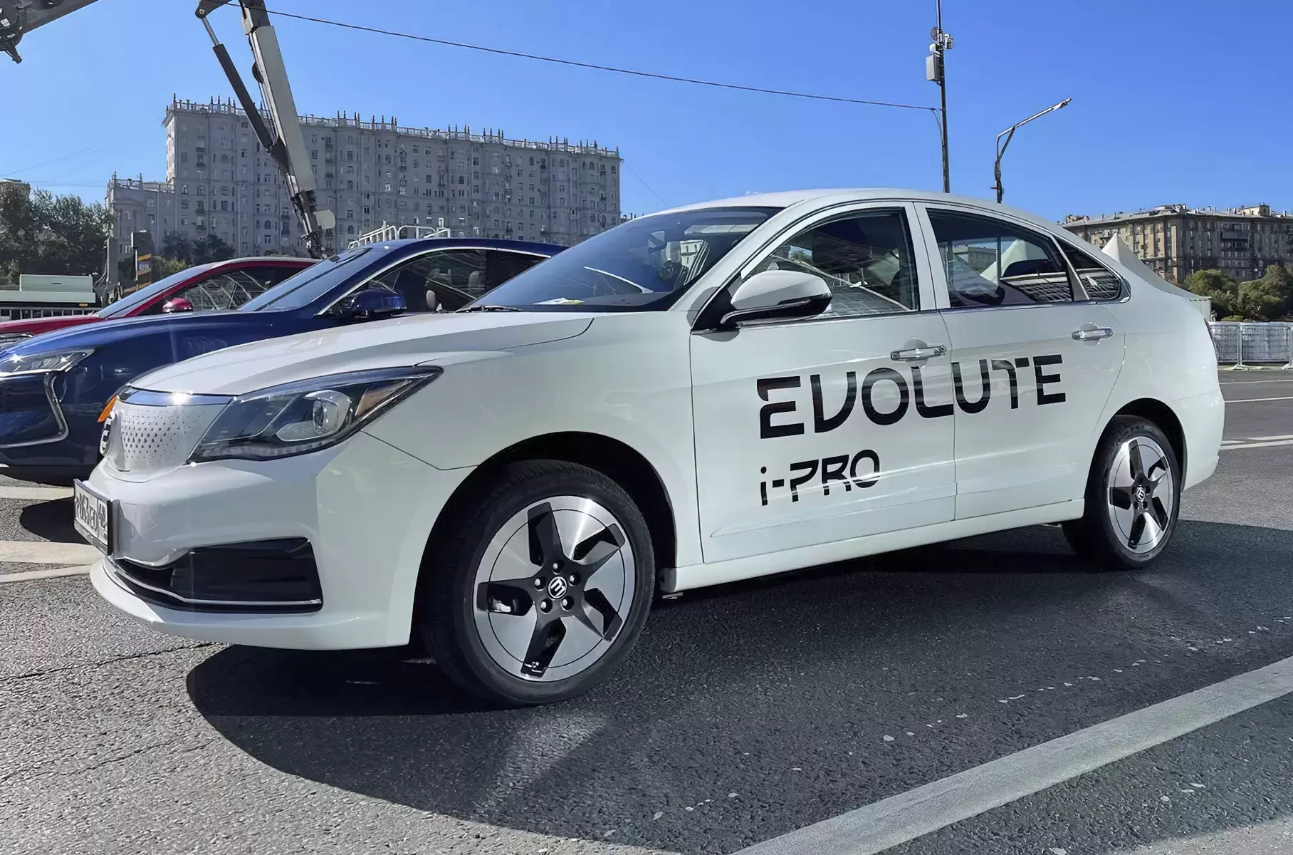 Evolute выпустил приложение для управления автомобилем